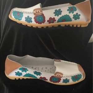 Casual comfortable never worn shoes